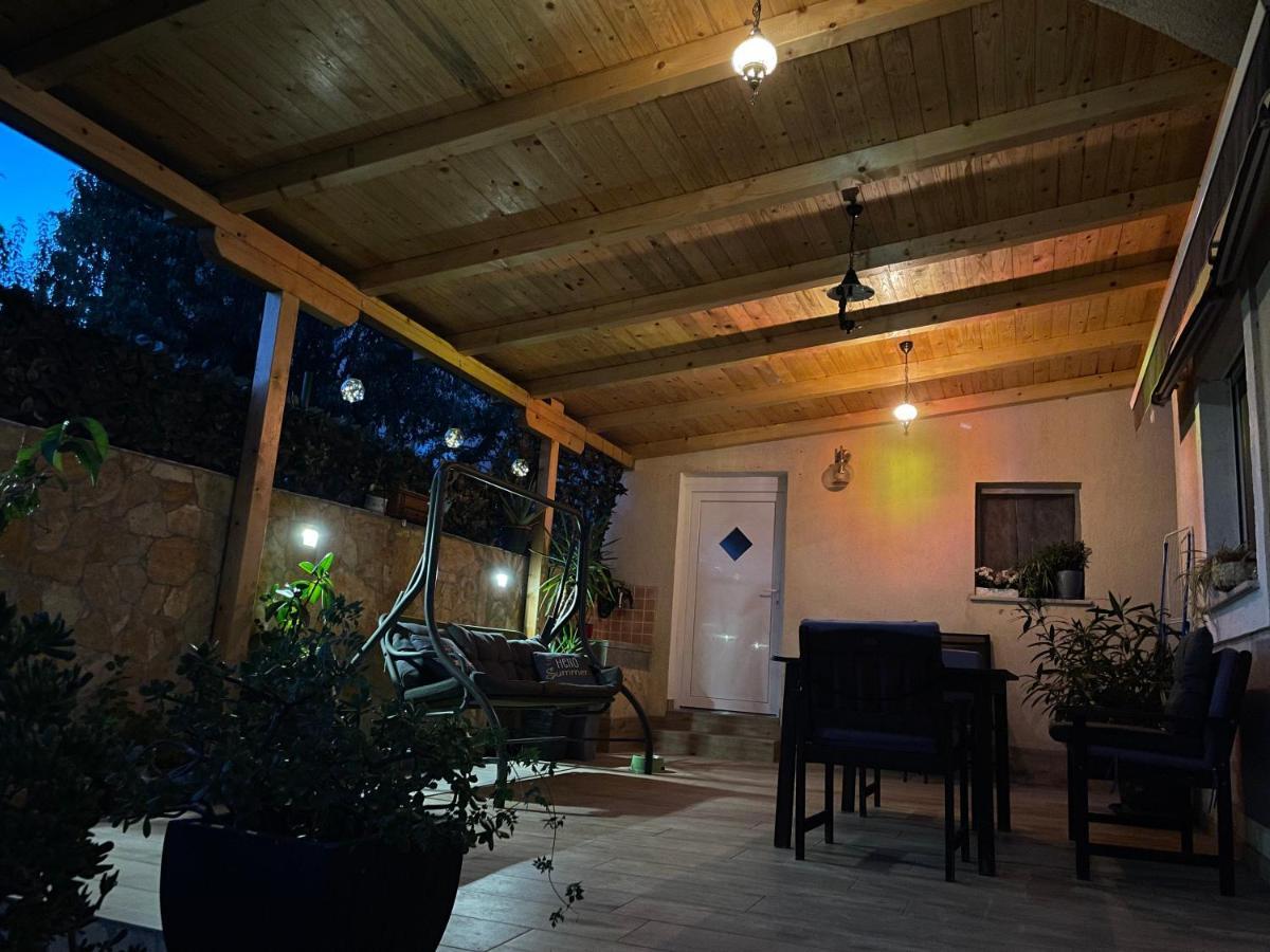 Apartment Mika Póla Kültér fotó