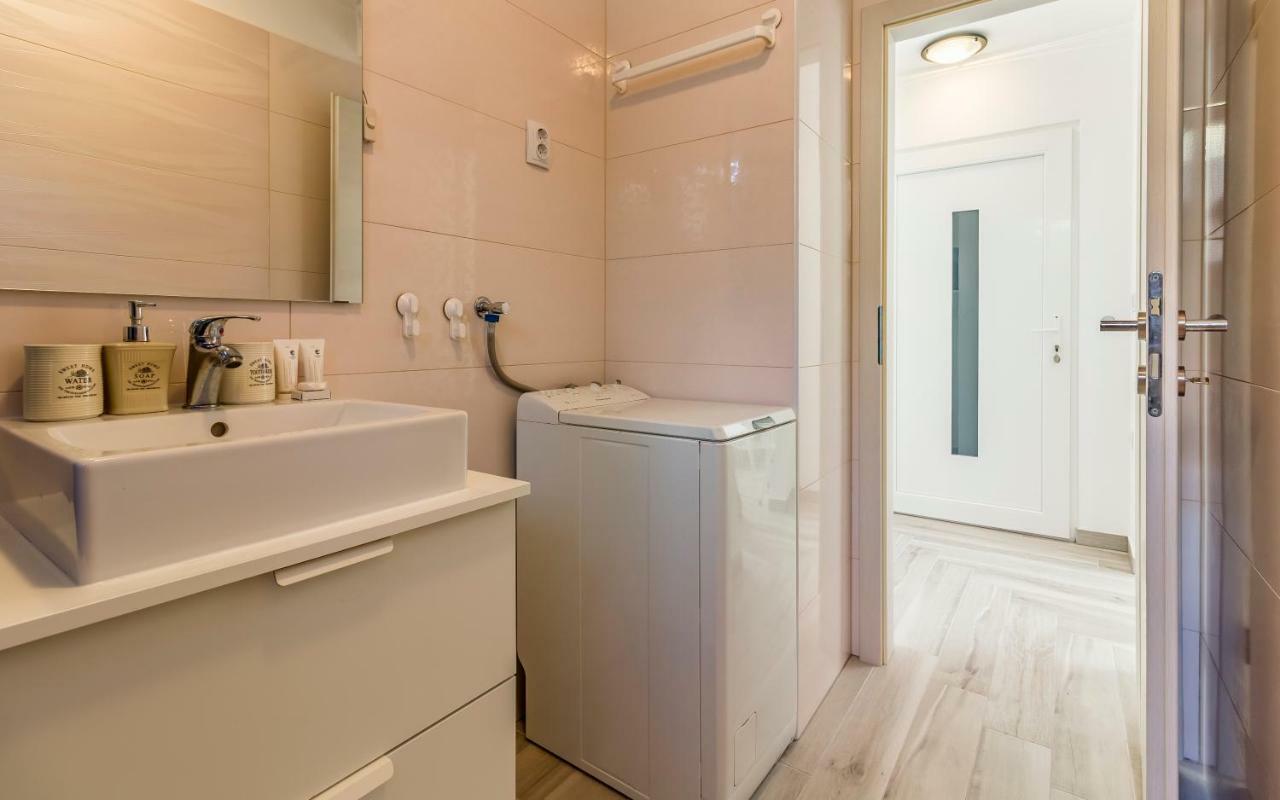 Apartment Mika Póla Kültér fotó