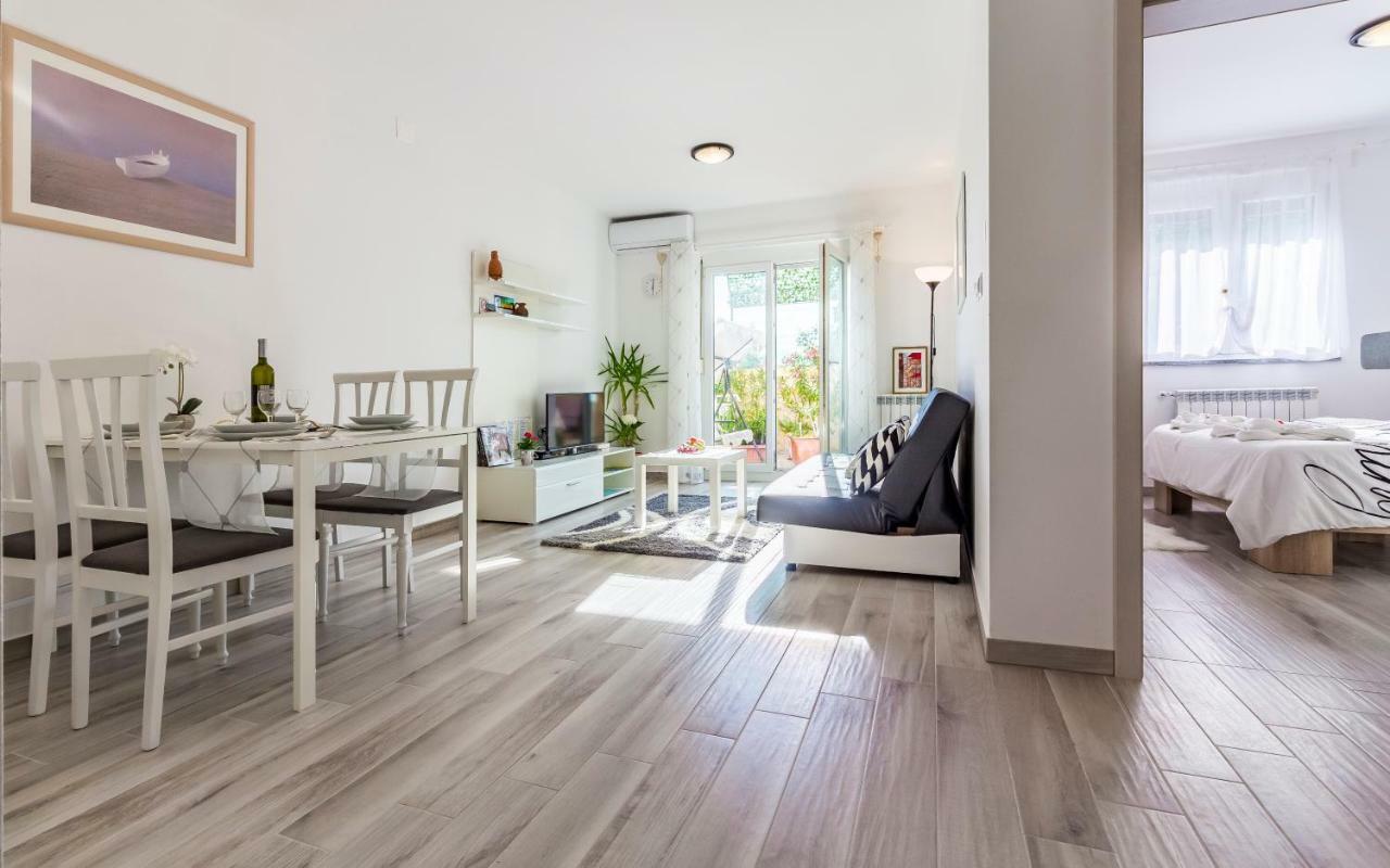 Apartment Mika Póla Kültér fotó